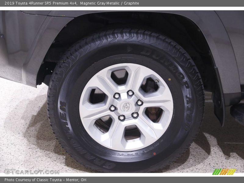 Magnetic Gray Metallic / Graphite 2019 Toyota 4Runner SR5 Premium 4x4