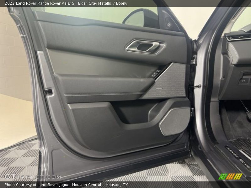 Eiger Gray Metallic / Ebony 2022 Land Rover Range Rover Velar S