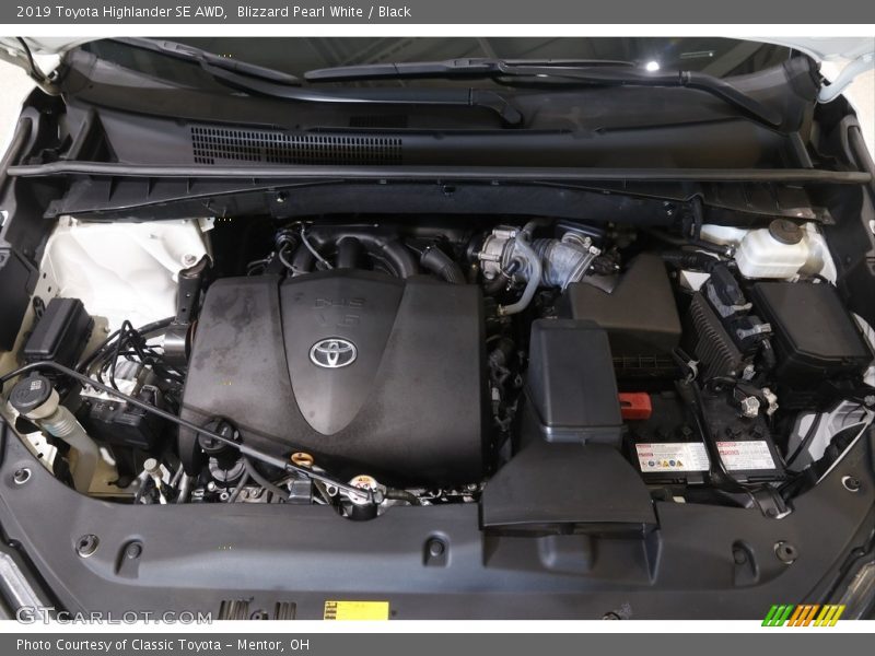 Blizzard Pearl White / Black 2019 Toyota Highlander SE AWD