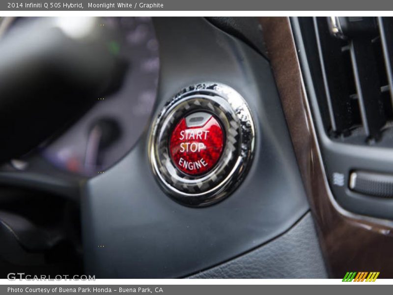 Moonlight White / Graphite 2014 Infiniti Q 50S Hybrid