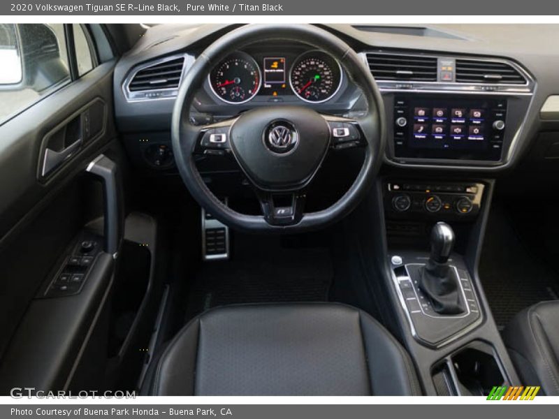 Pure White / Titan Black 2020 Volkswagen Tiguan SE R-Line Black
