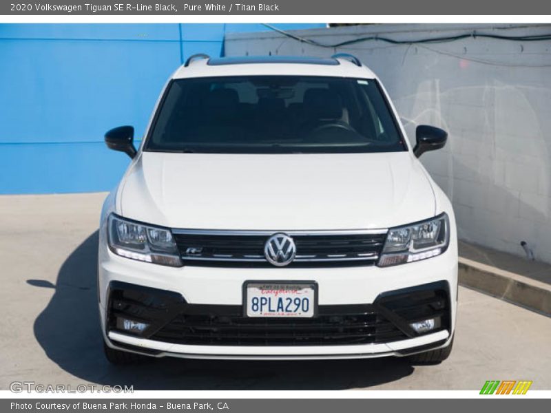 Pure White / Titan Black 2020 Volkswagen Tiguan SE R-Line Black