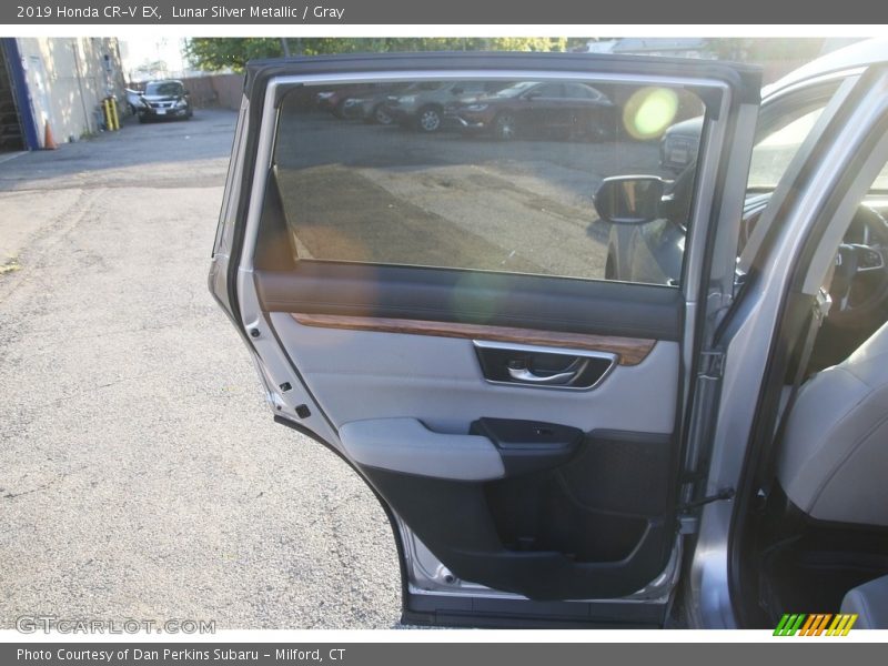 Lunar Silver Metallic / Gray 2019 Honda CR-V EX