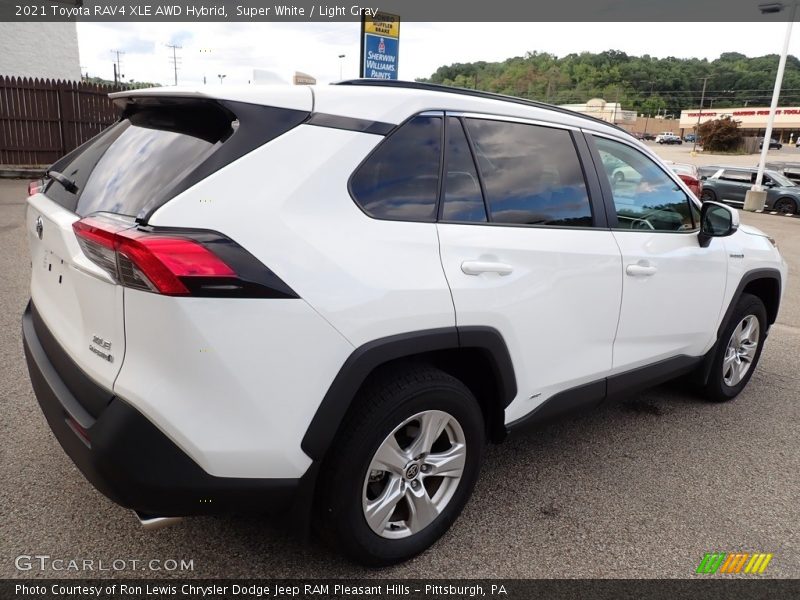 Super White / Light Gray 2021 Toyota RAV4 XLE AWD Hybrid