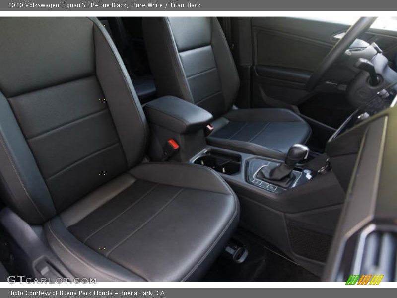Pure White / Titan Black 2020 Volkswagen Tiguan SE R-Line Black