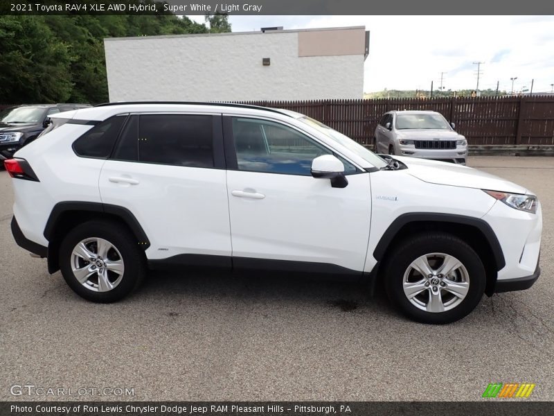  2021 RAV4 XLE AWD Hybrid Super White