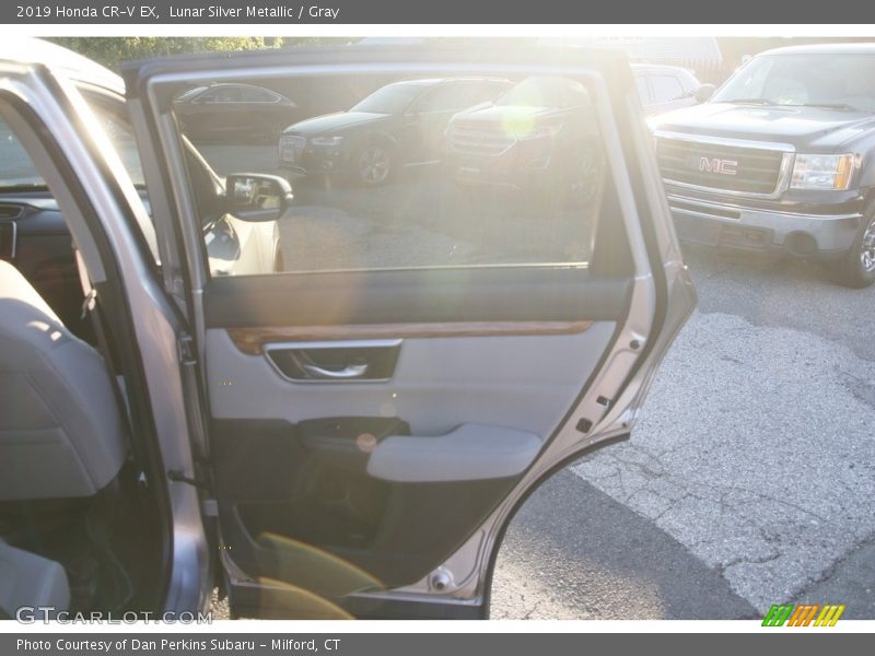 Lunar Silver Metallic / Gray 2019 Honda CR-V EX