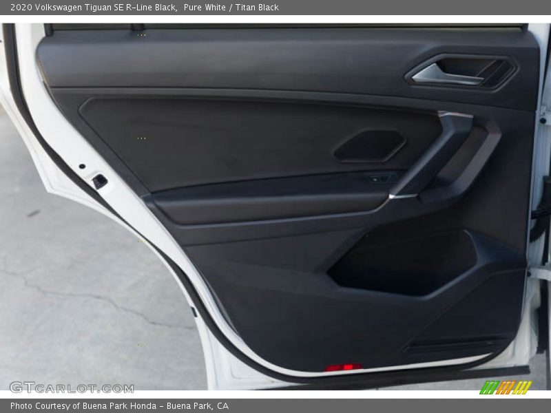 Pure White / Titan Black 2020 Volkswagen Tiguan SE R-Line Black