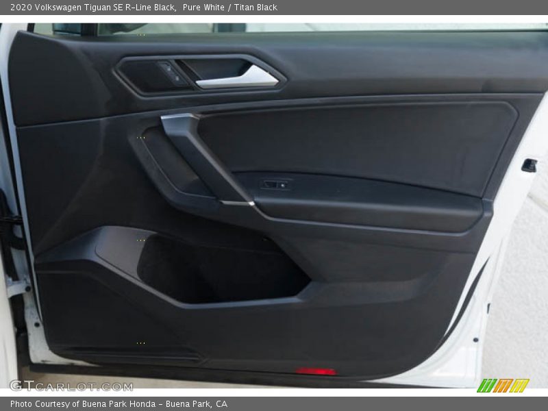 Pure White / Titan Black 2020 Volkswagen Tiguan SE R-Line Black