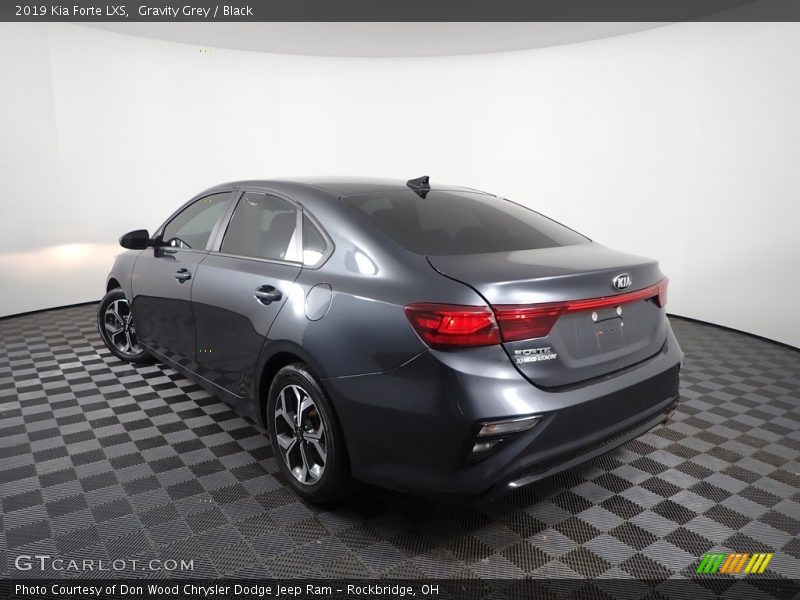 Gravity Grey / Black 2019 Kia Forte LXS