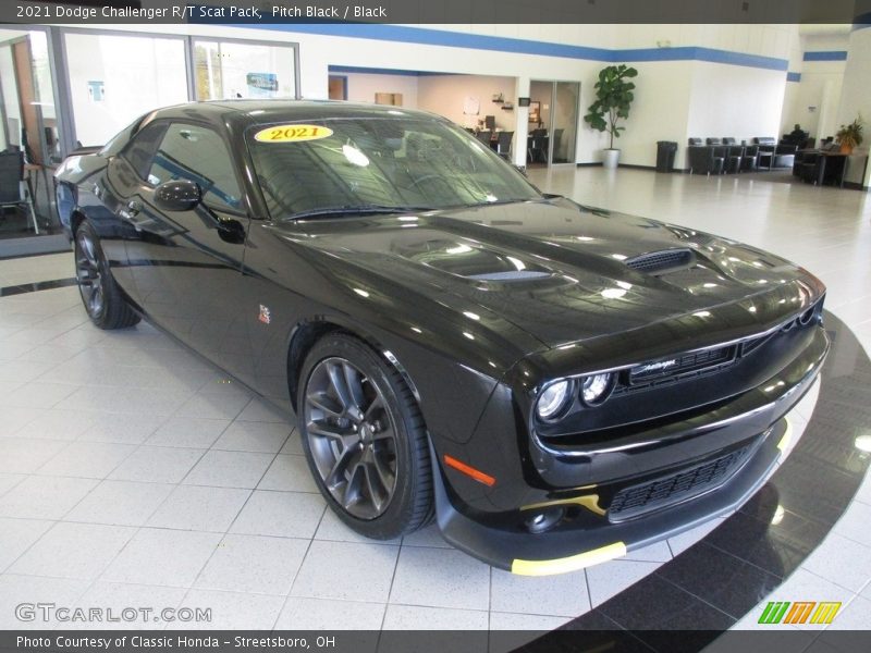Pitch Black / Black 2021 Dodge Challenger R/T Scat Pack
