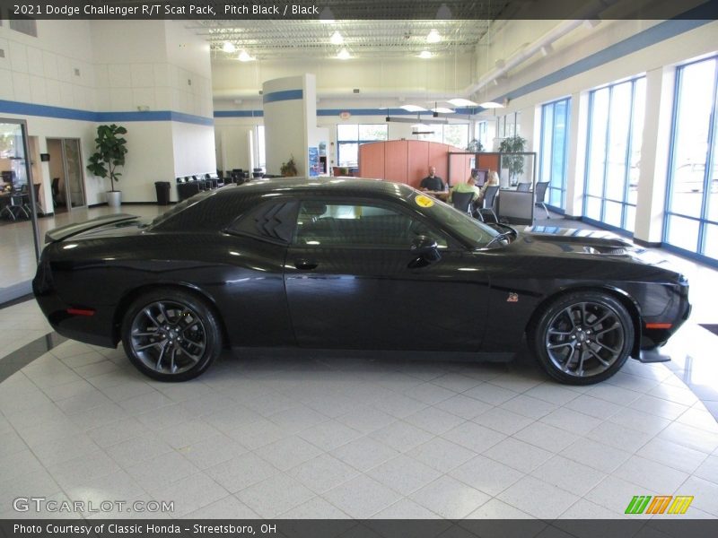 Pitch Black / Black 2021 Dodge Challenger R/T Scat Pack