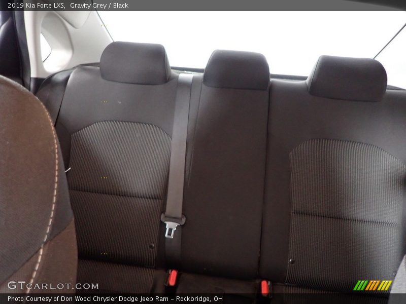 Gravity Grey / Black 2019 Kia Forte LXS