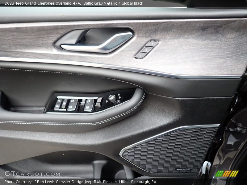 Baltic Gray Metallic / Global Black 2023 Jeep Grand Cherokee Overland 4x4
