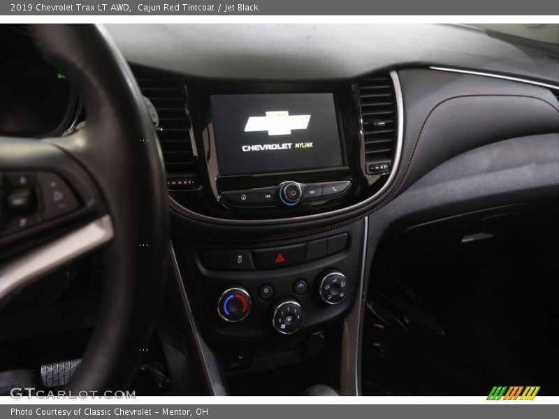 Cajun Red Tintcoat / Jet Black 2019 Chevrolet Trax LT AWD