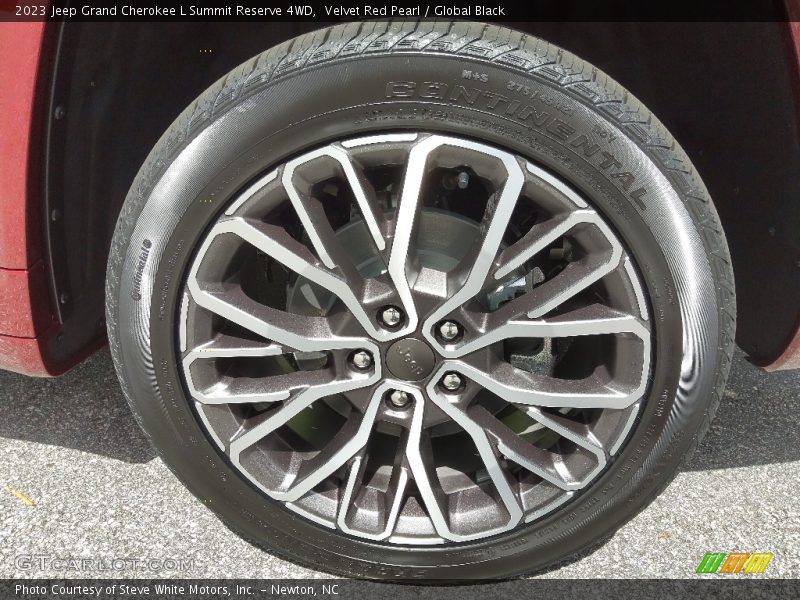  2023 Grand Cherokee L Summit Reserve 4WD Wheel