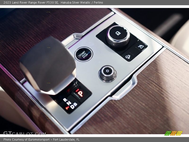  2023 Range Rover P530 SE 8 Speed Automatic Shifter