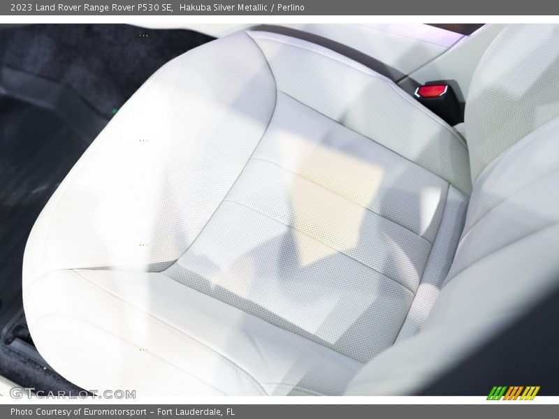 Hakuba Silver Metallic / Perlino 2023 Land Rover Range Rover P530 SE