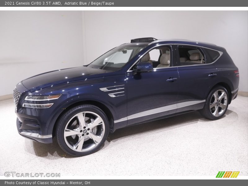 Front 3/4 View of 2021 GV80 3.5T AWD