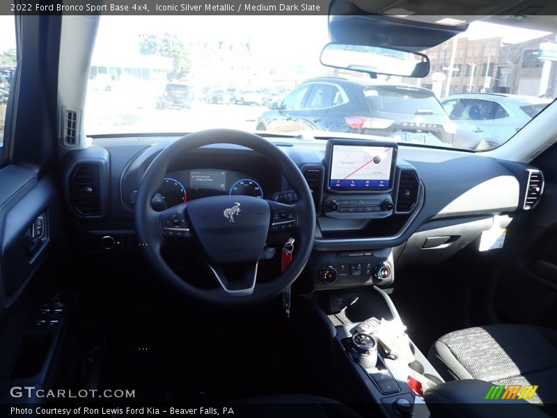 Iconic Silver Metallic / Medium Dark Slate 2022 Ford Bronco Sport Base 4x4