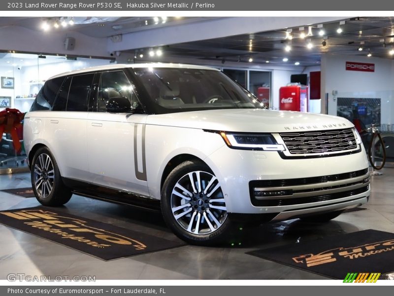  2023 Range Rover P530 SE Hakuba Silver Metallic