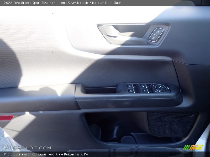 Iconic Silver Metallic / Medium Dark Slate 2022 Ford Bronco Sport Base 4x4