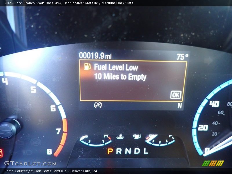 Iconic Silver Metallic / Medium Dark Slate 2022 Ford Bronco Sport Base 4x4