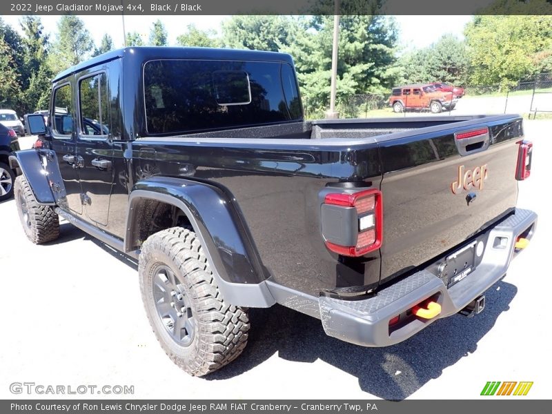 Black / Black 2022 Jeep Gladiator Mojave 4x4