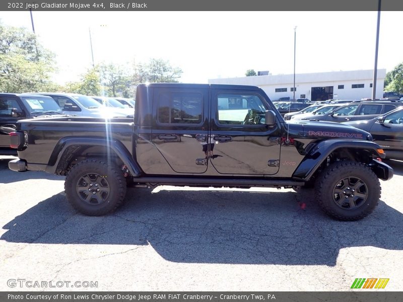 Black / Black 2022 Jeep Gladiator Mojave 4x4
