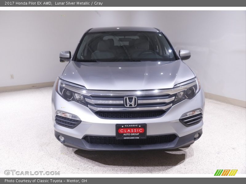 Lunar Silver Metallic / Gray 2017 Honda Pilot EX AWD