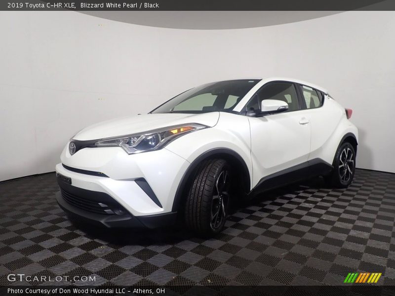 Blizzard White Pearl / Black 2019 Toyota C-HR XLE