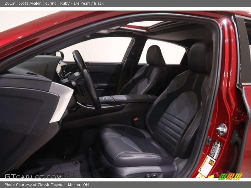 Ruby Flare Pearl / Black 2019 Toyota Avalon Touring