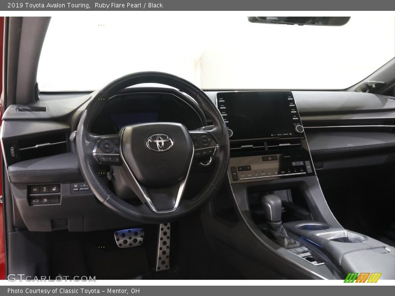 Ruby Flare Pearl / Black 2019 Toyota Avalon Touring