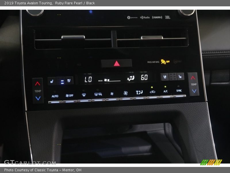 Ruby Flare Pearl / Black 2019 Toyota Avalon Touring
