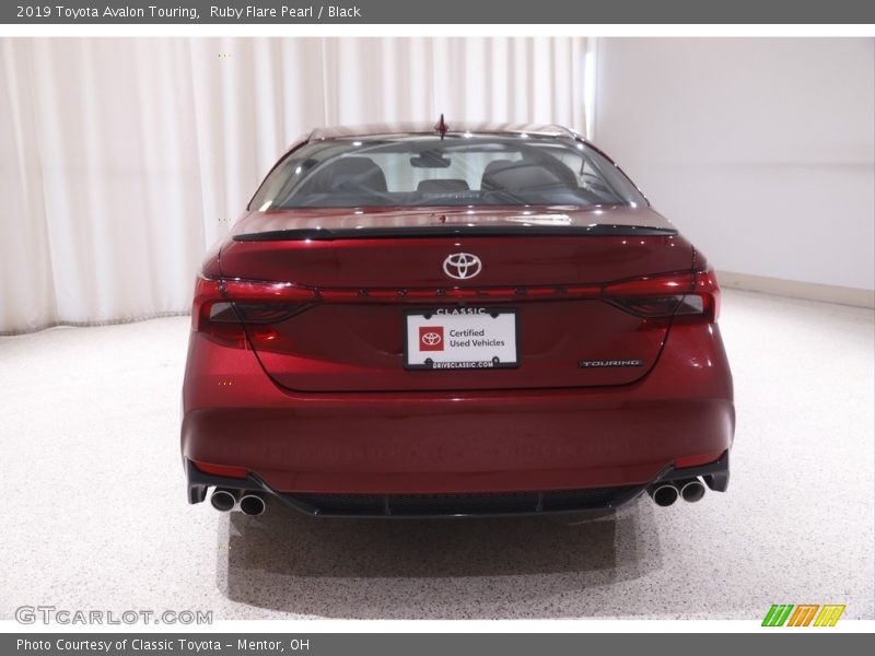 Ruby Flare Pearl / Black 2019 Toyota Avalon Touring