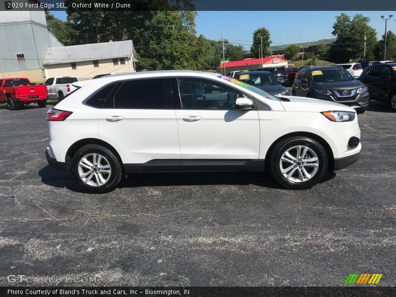 Oxford White / Dune 2020 Ford Edge SEL