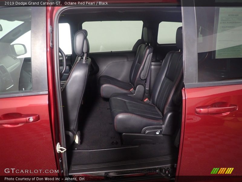 Octane Red Pearl / Black 2019 Dodge Grand Caravan GT