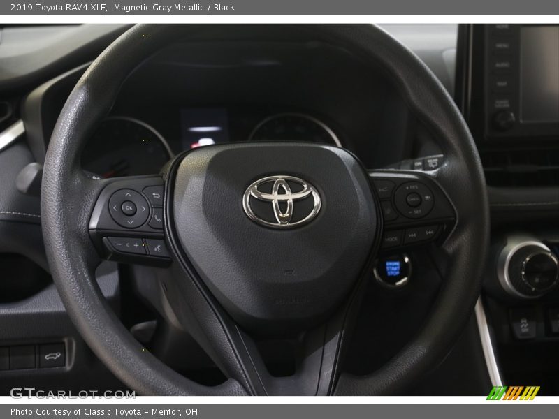 Magnetic Gray Metallic / Black 2019 Toyota RAV4 XLE