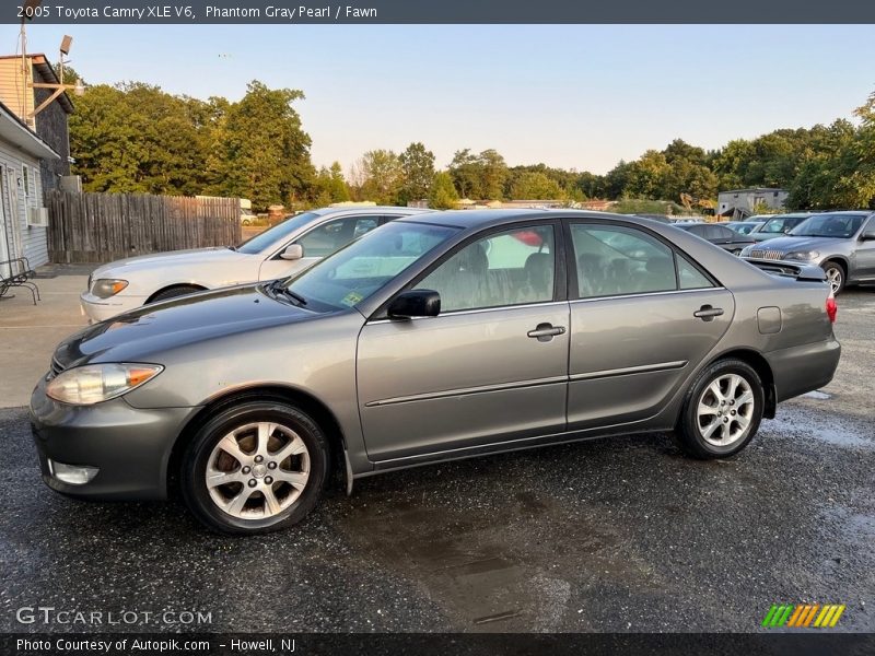 Phantom Gray Pearl / Fawn 2005 Toyota Camry XLE V6