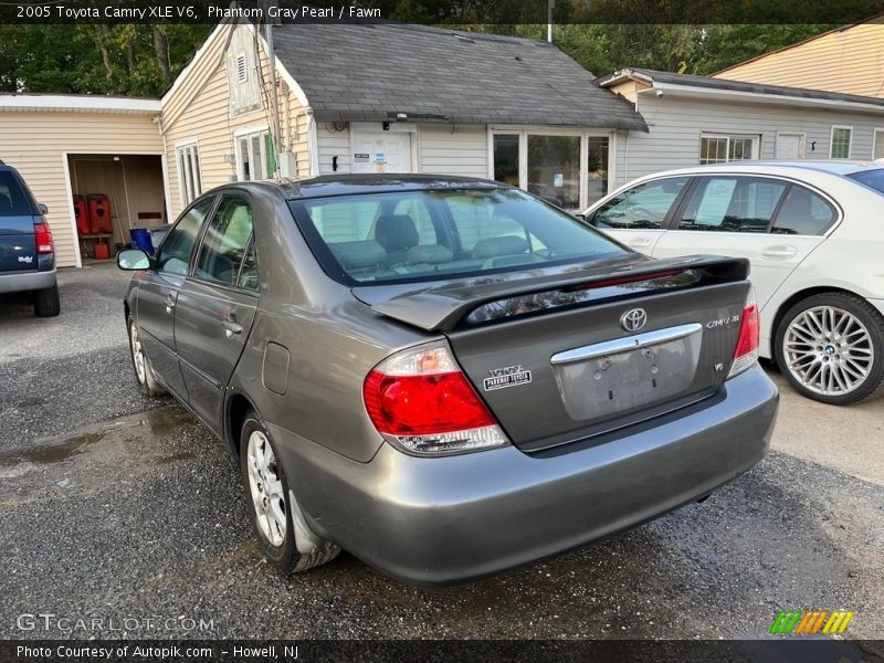Phantom Gray Pearl / Fawn 2005 Toyota Camry XLE V6