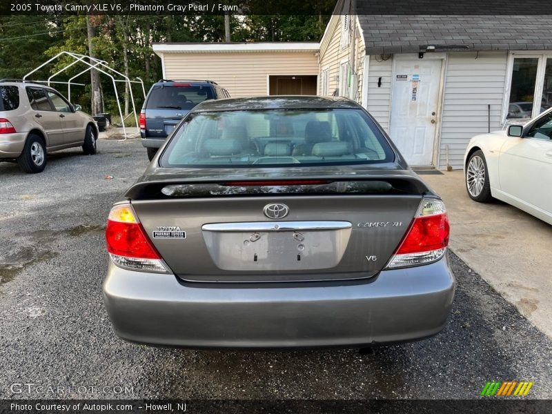 Phantom Gray Pearl / Fawn 2005 Toyota Camry XLE V6