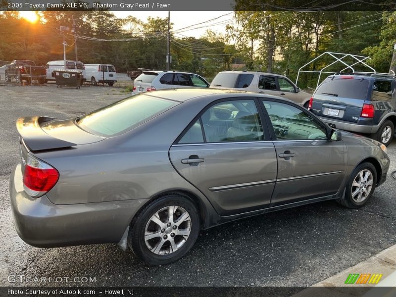Phantom Gray Pearl / Fawn 2005 Toyota Camry XLE V6