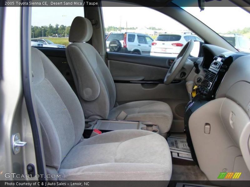 Desert Sand Mica / Taupe 2005 Toyota Sienna CE