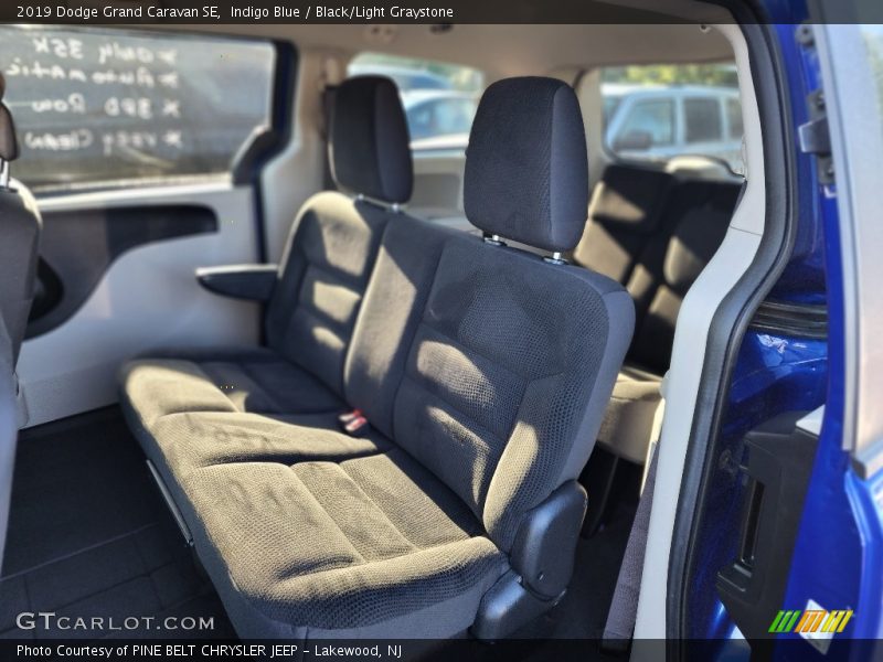 Indigo Blue / Black/Light Graystone 2019 Dodge Grand Caravan SE