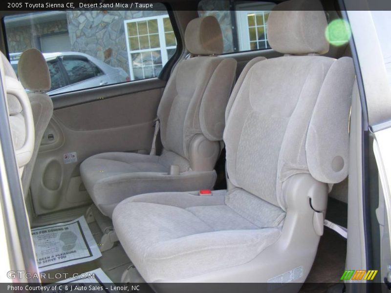 Desert Sand Mica / Taupe 2005 Toyota Sienna CE