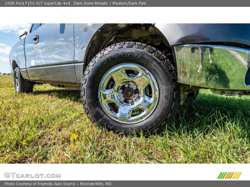 Dark Stone Metallic / Medium/Dark Flint 2006 Ford F150 XLT SuperCab 4x4