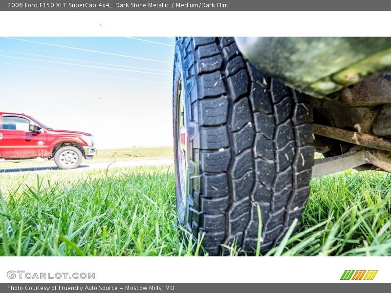 Dark Stone Metallic / Medium/Dark Flint 2006 Ford F150 XLT SuperCab 4x4