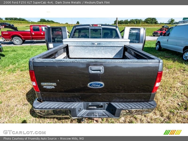 Dark Stone Metallic / Medium/Dark Flint 2006 Ford F150 XLT SuperCab 4x4