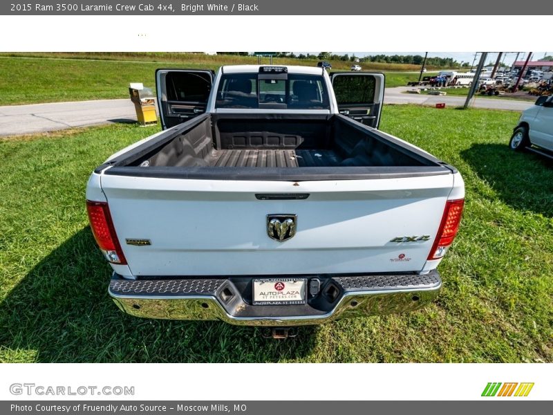 Bright White / Black 2015 Ram 3500 Laramie Crew Cab 4x4