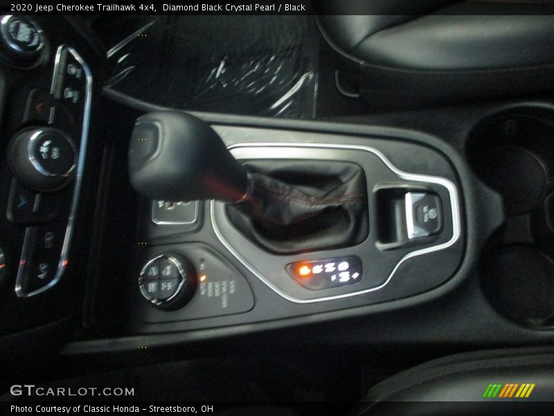 Diamond Black Crystal Pearl / Black 2020 Jeep Cherokee Trailhawk 4x4